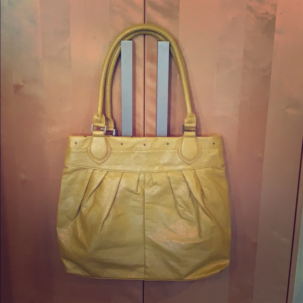 DaKine purse